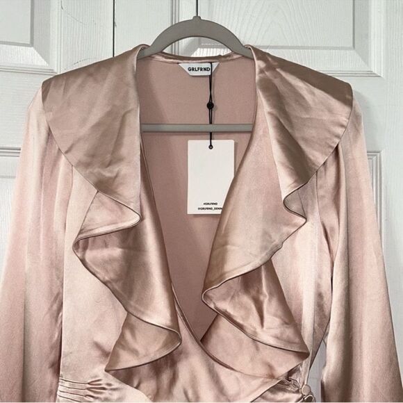 GRFRLND Revolve Rose Pink Ruffle Neck Top/Blouse (Size Medium) - Picture 4 of 7